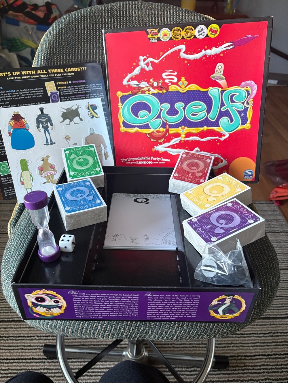 Quelf Party Game – Colorful Red, Green, Blue, Purple & Yellow Card Decks